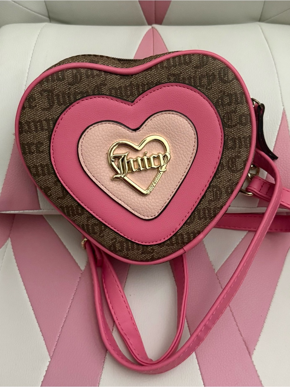 Juicy couture heart shape crossbody bag